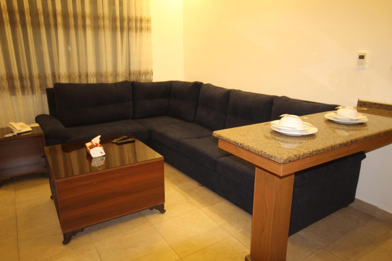 سما عمان للشقق الفندقية Sama Amman Hotel Apartments Exteriör bild